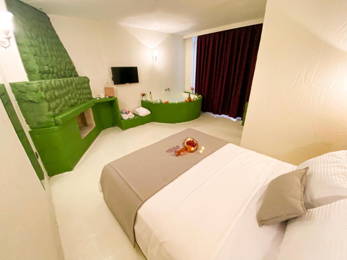 Hotel Tek Han Alaçatı Esterno foto