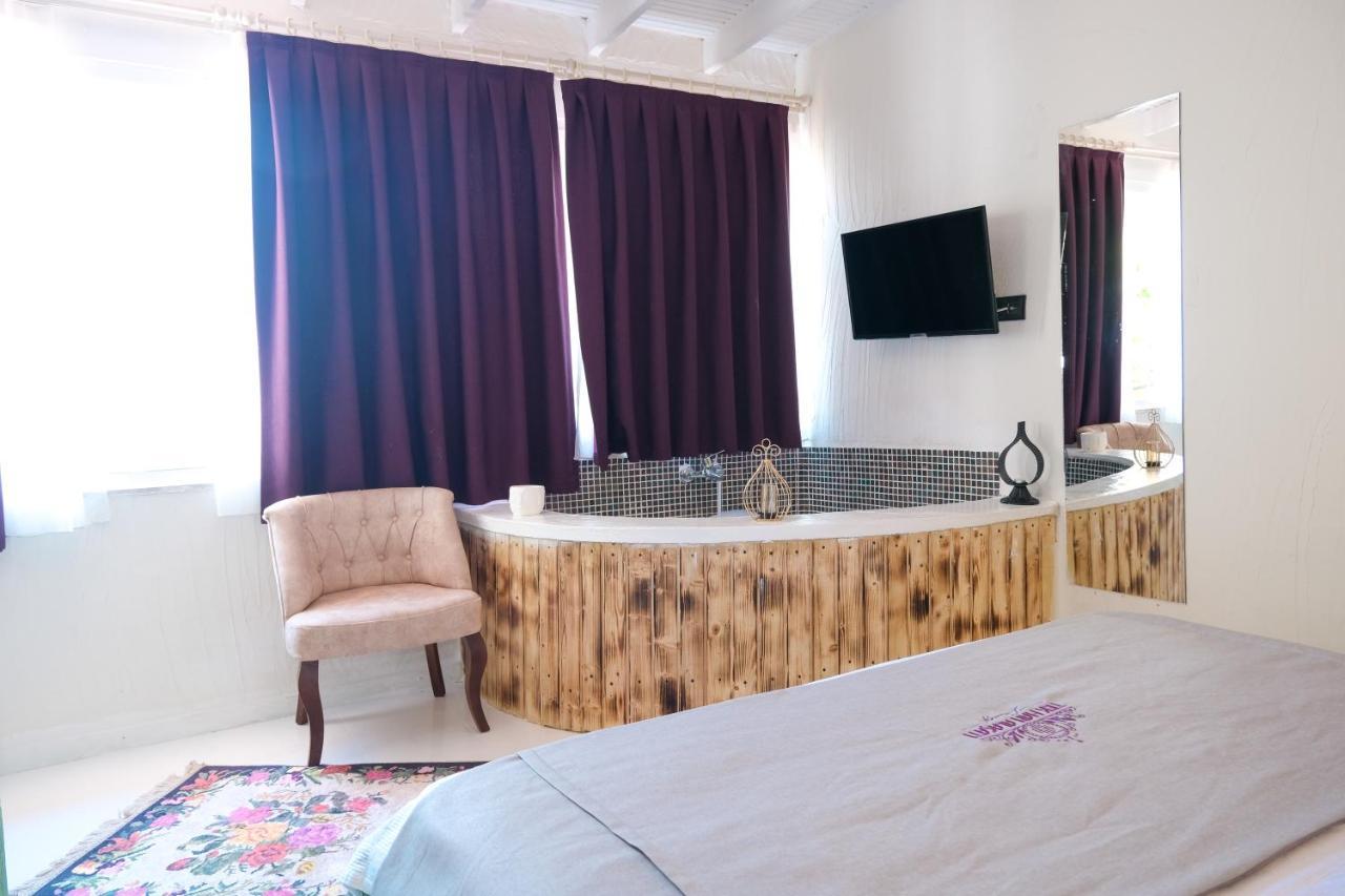 Hotel Tek Han Alaçatı Esterno foto