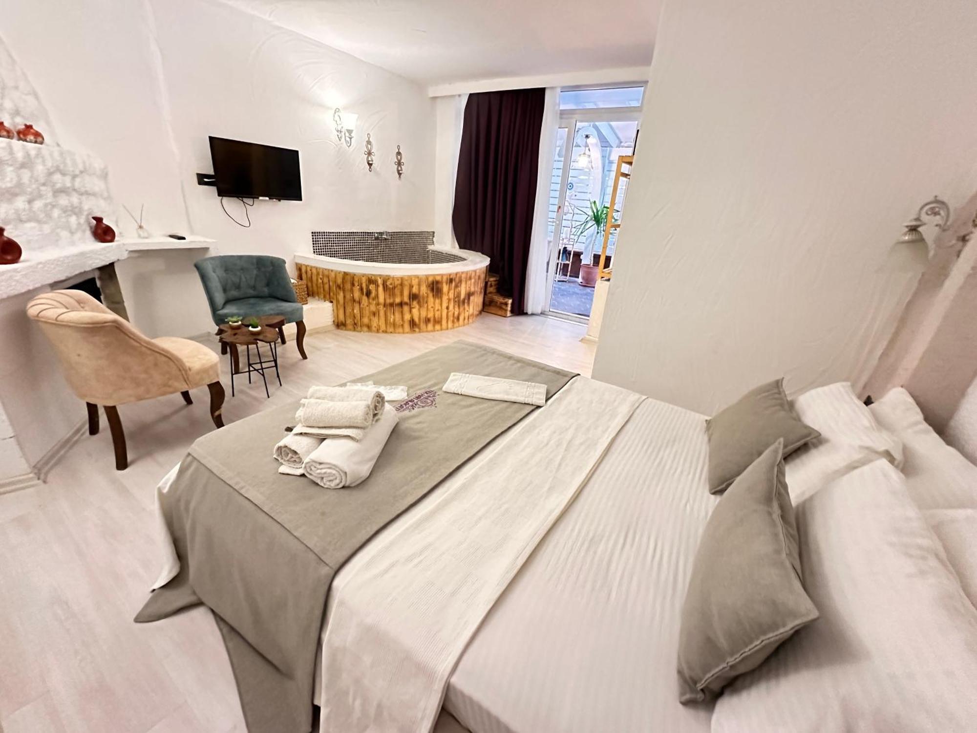 Hotel Tek Han Alaçatı Esterno foto
