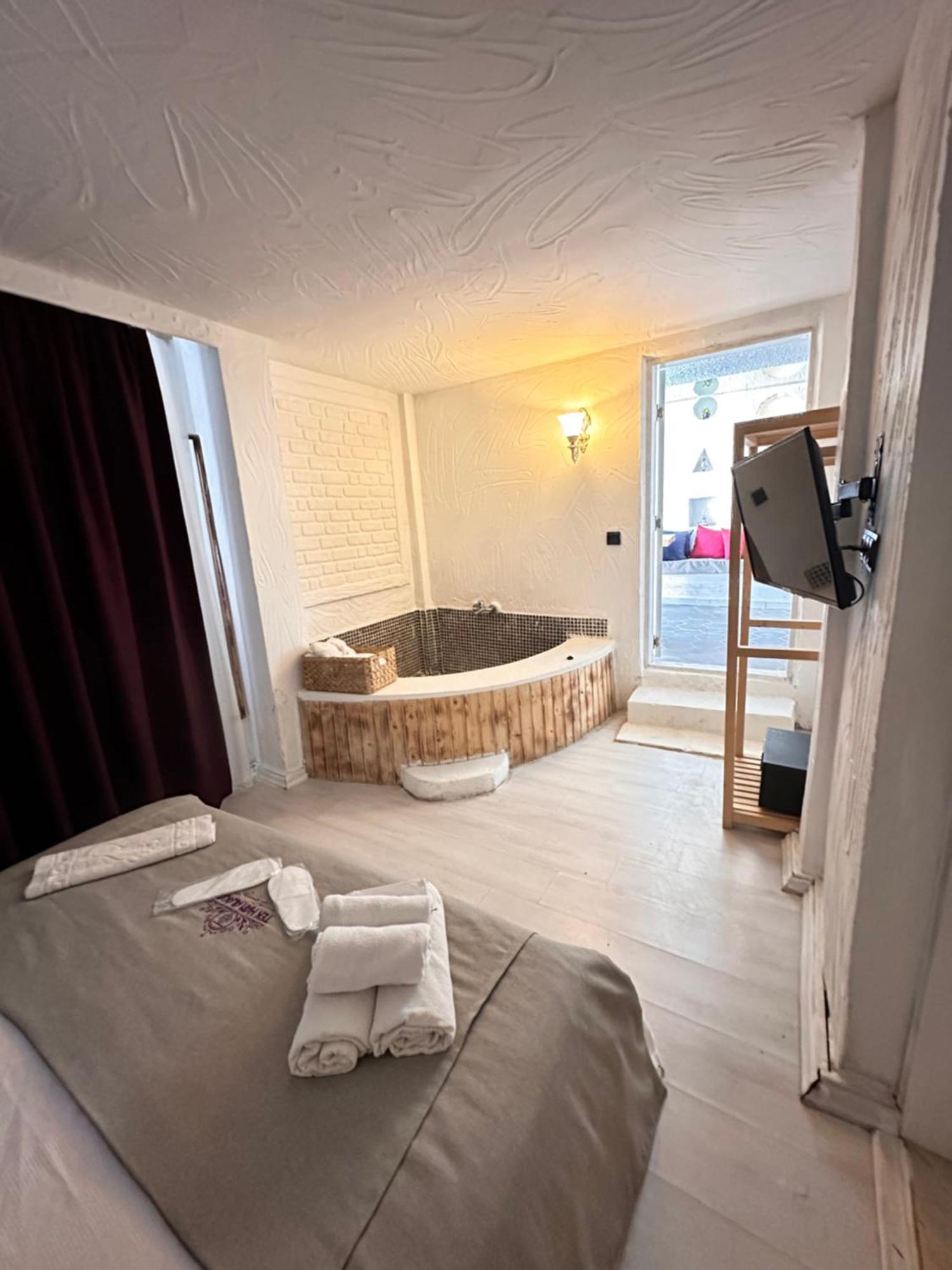 Hotel Tek Han Alaçatı Esterno foto