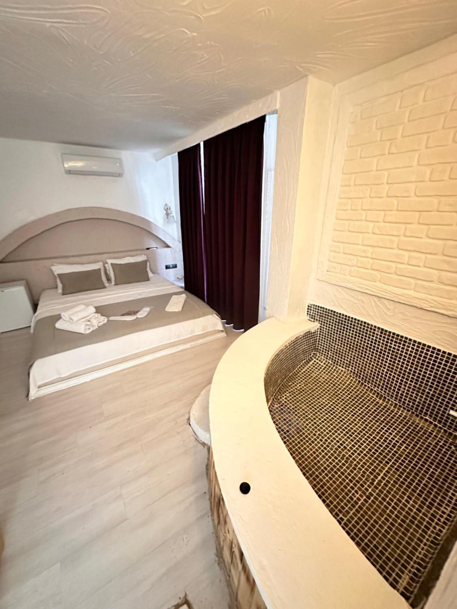 Hotel Tek Han Alaçatı Esterno foto